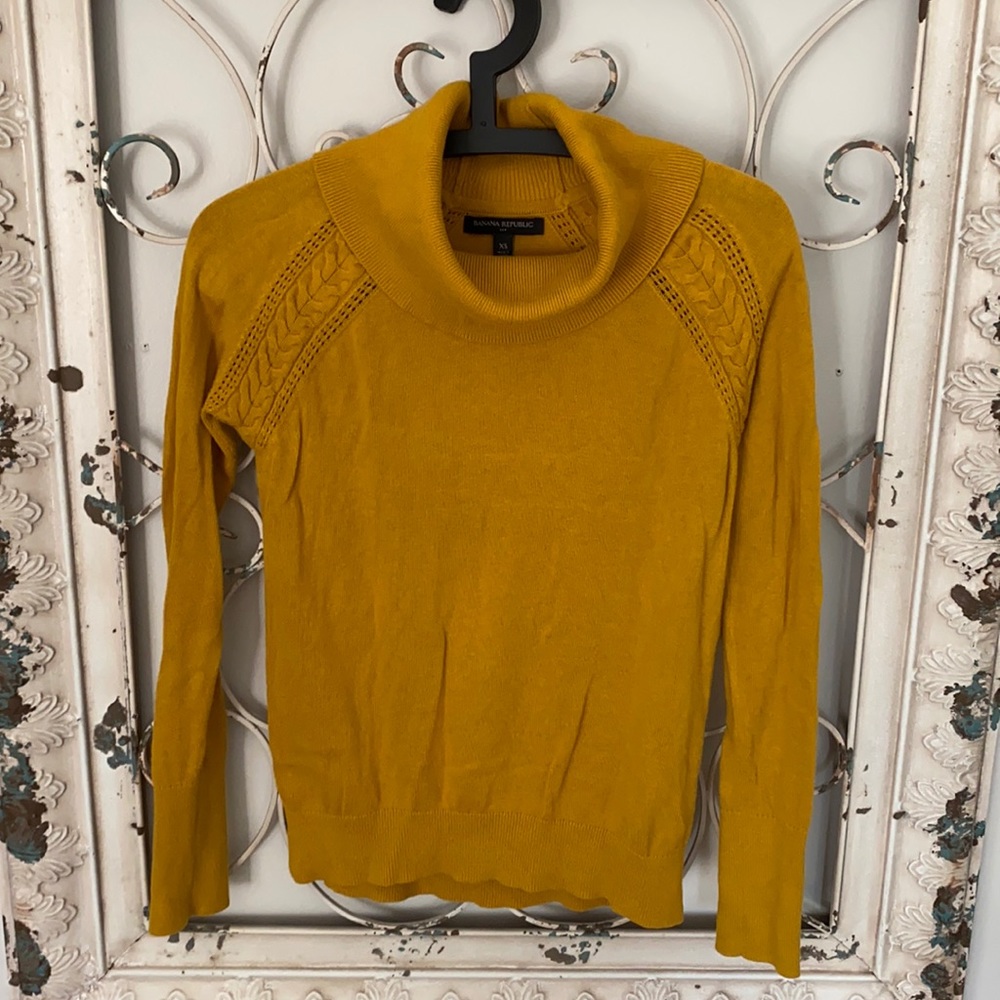 Banana Republic Cowl Neck Sweater sz XS